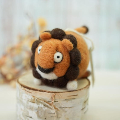 Handmade Wool Felt Lion Ornament – Wildlife Animal Décor (min. order qty 6 required)
